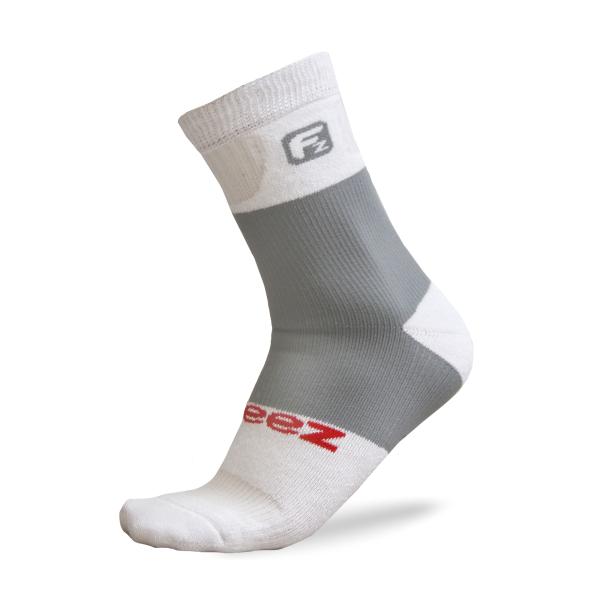Sportovní kompresní ponožky FREEZ MID COMPRESS SOCKS white